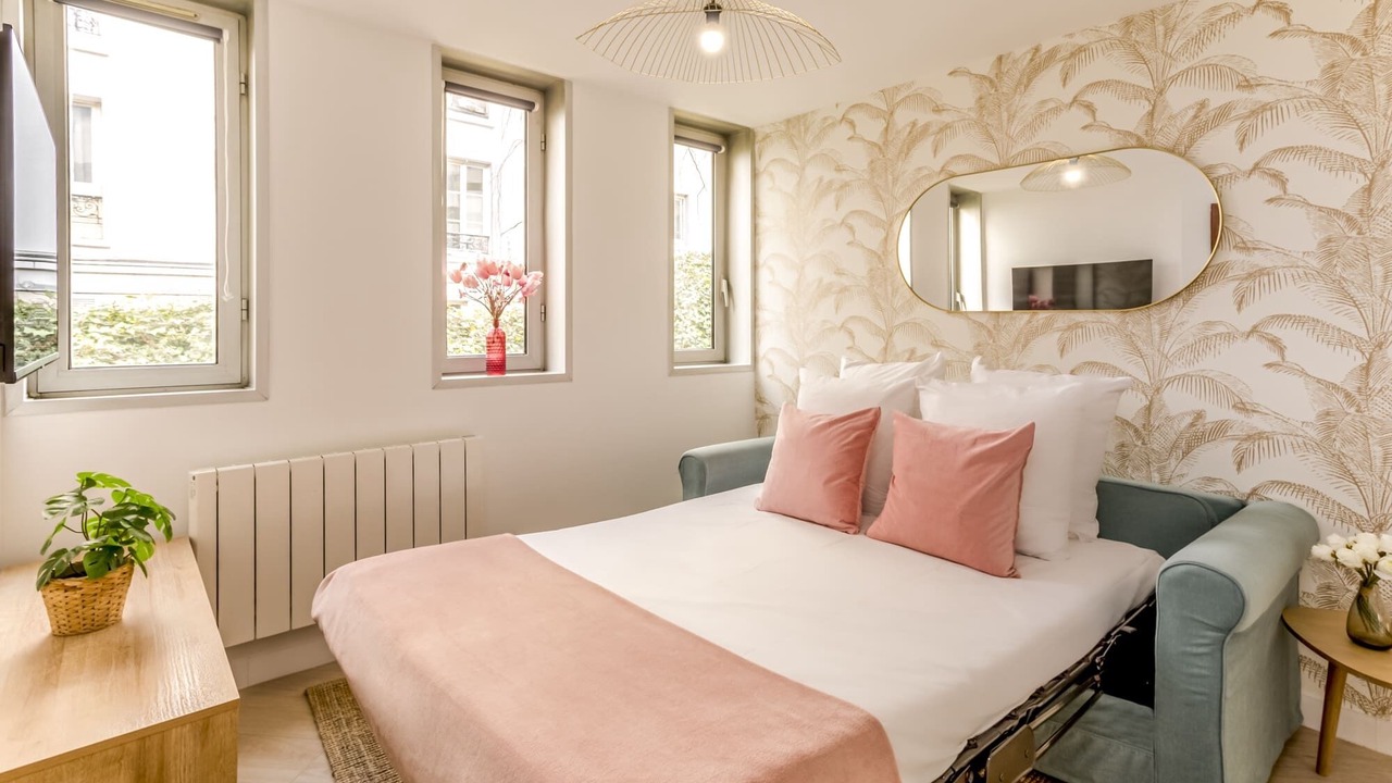 Photo of Bedroom in Grenelle