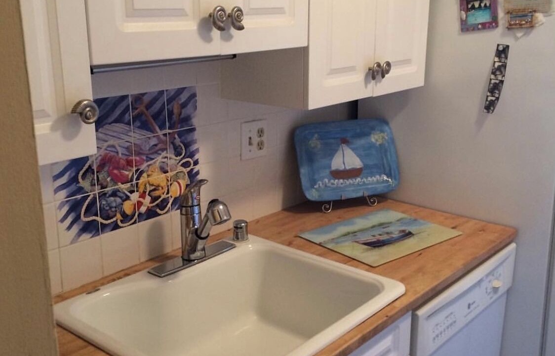 Photo of Kitchen in Caine Woods