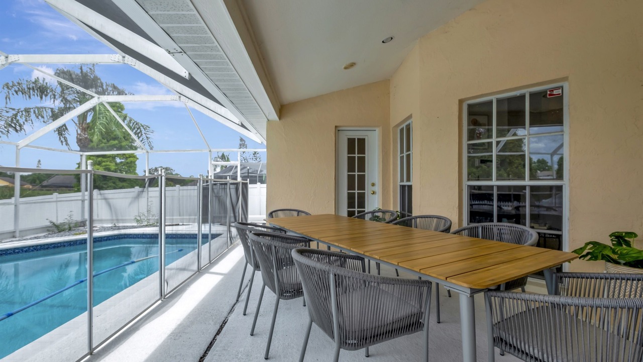 Photo of Outdoor in Boyette Springs