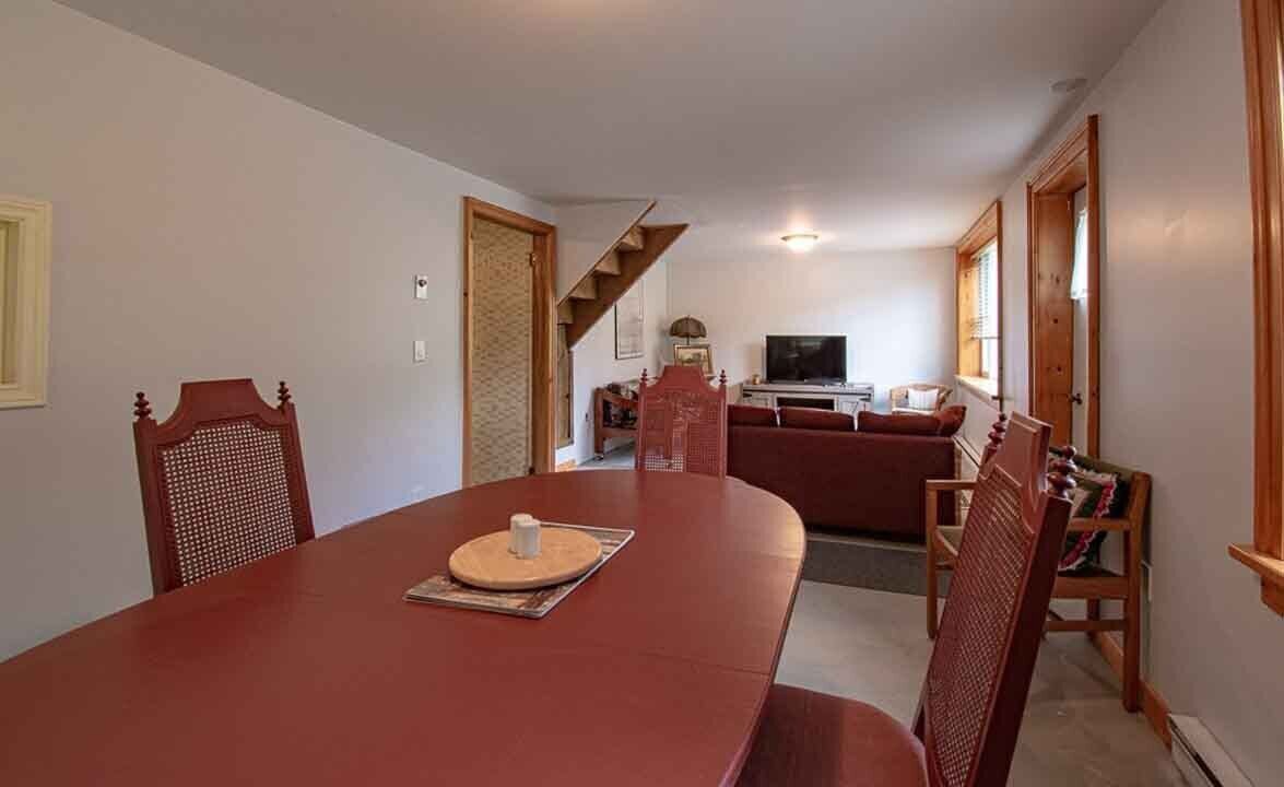 Photo of Livingroom in Chesley