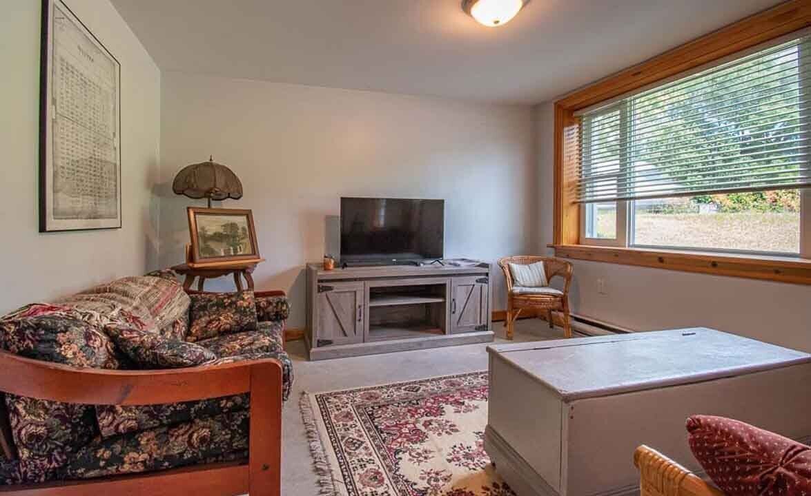 Photo of Bedroom in Chesley