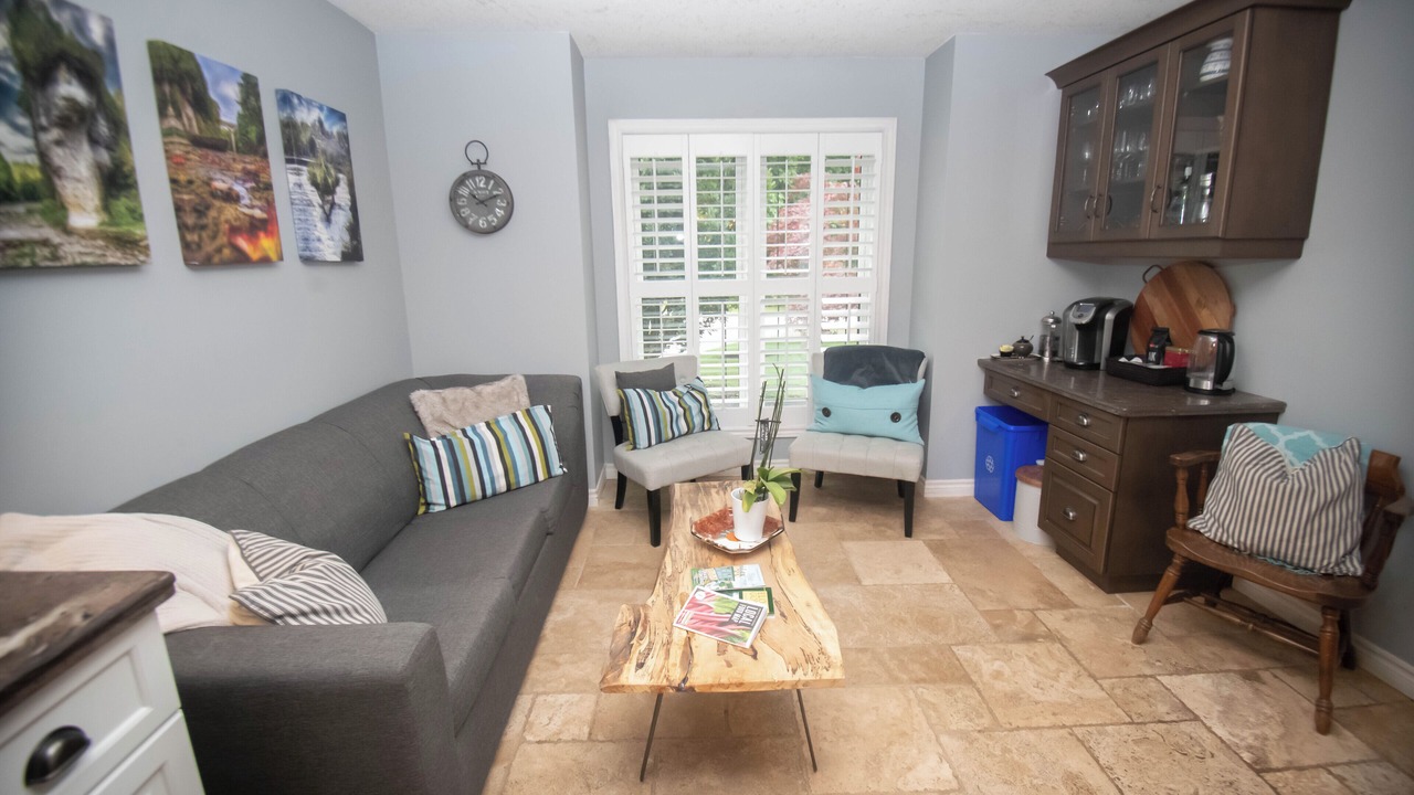 Photo of Livingroom in Centre Wellington