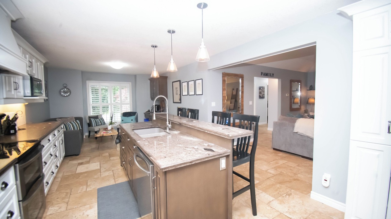 Photo of Kitchen in Centre Wellington