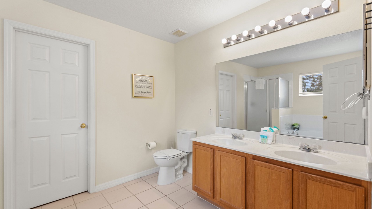 Photo of Bathroom in Windwood Bay