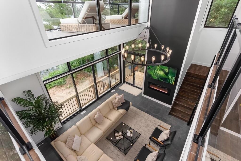 Photo of Livingroom in South River
