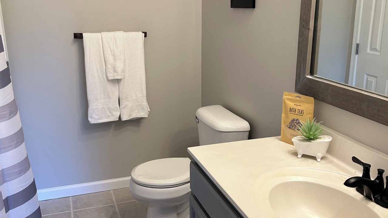 Photo of Bathroom in New Tripoli