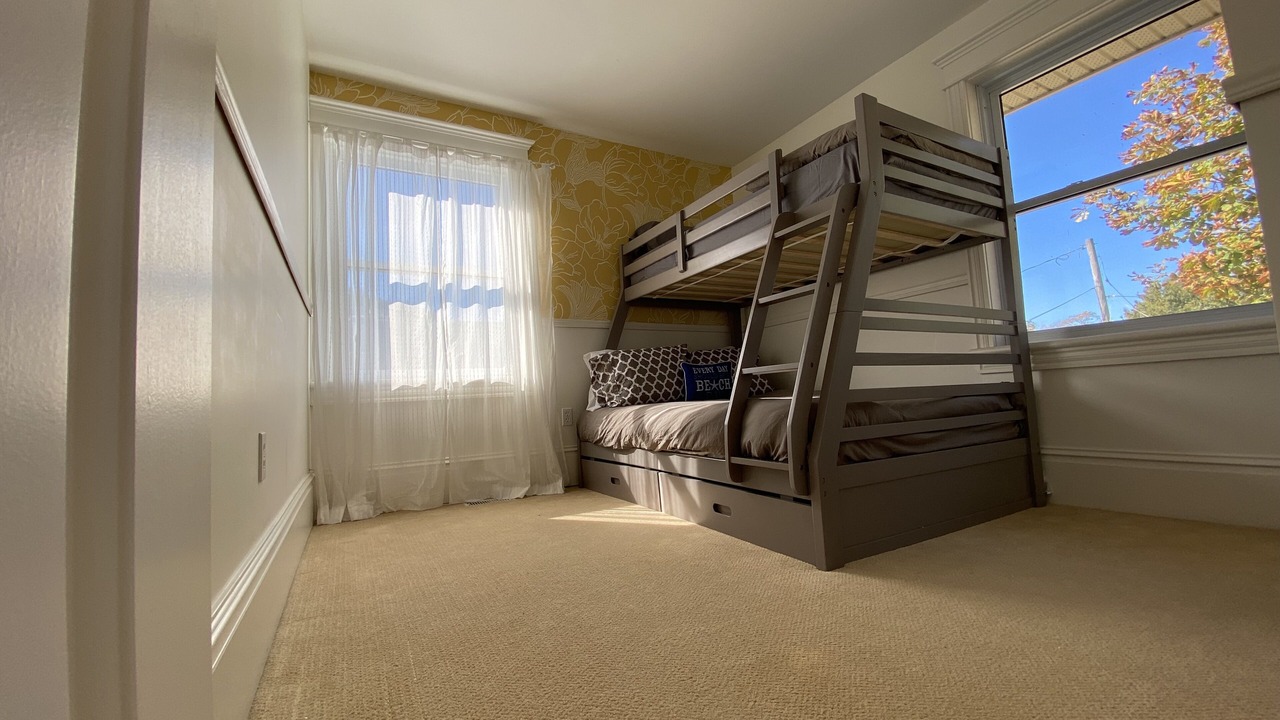 Photo of Bedroom in Southampton