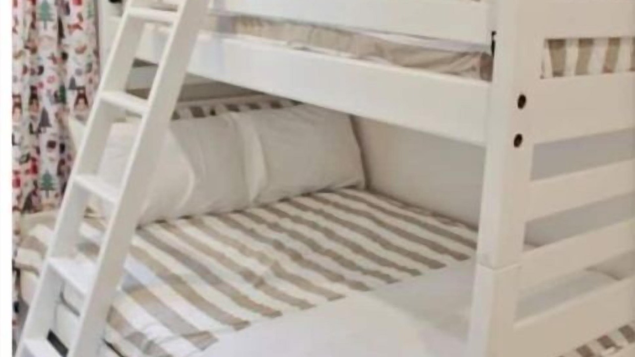 Photo of Bedroom in Joly