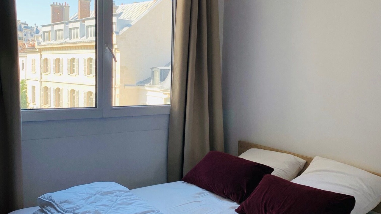Photo of Bedroom in Notre-Dame-des-Champs
