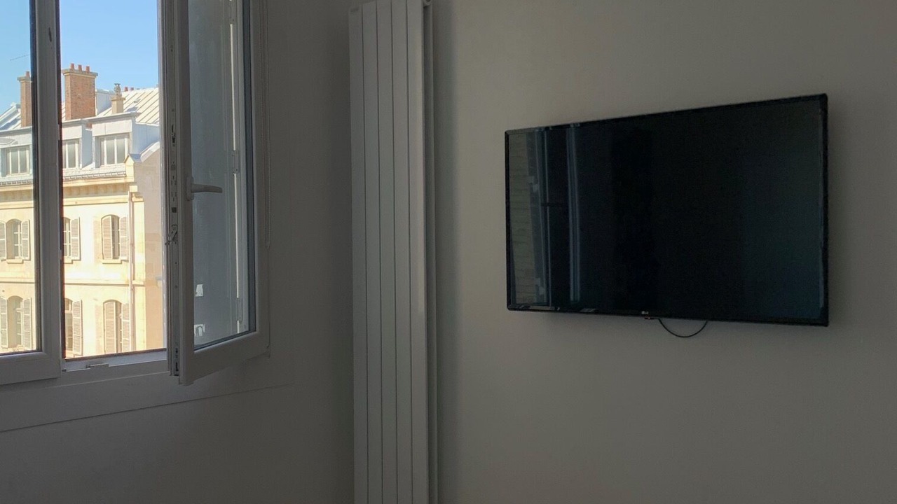 Photo of Bedroom in Notre-Dame-des-Champs
