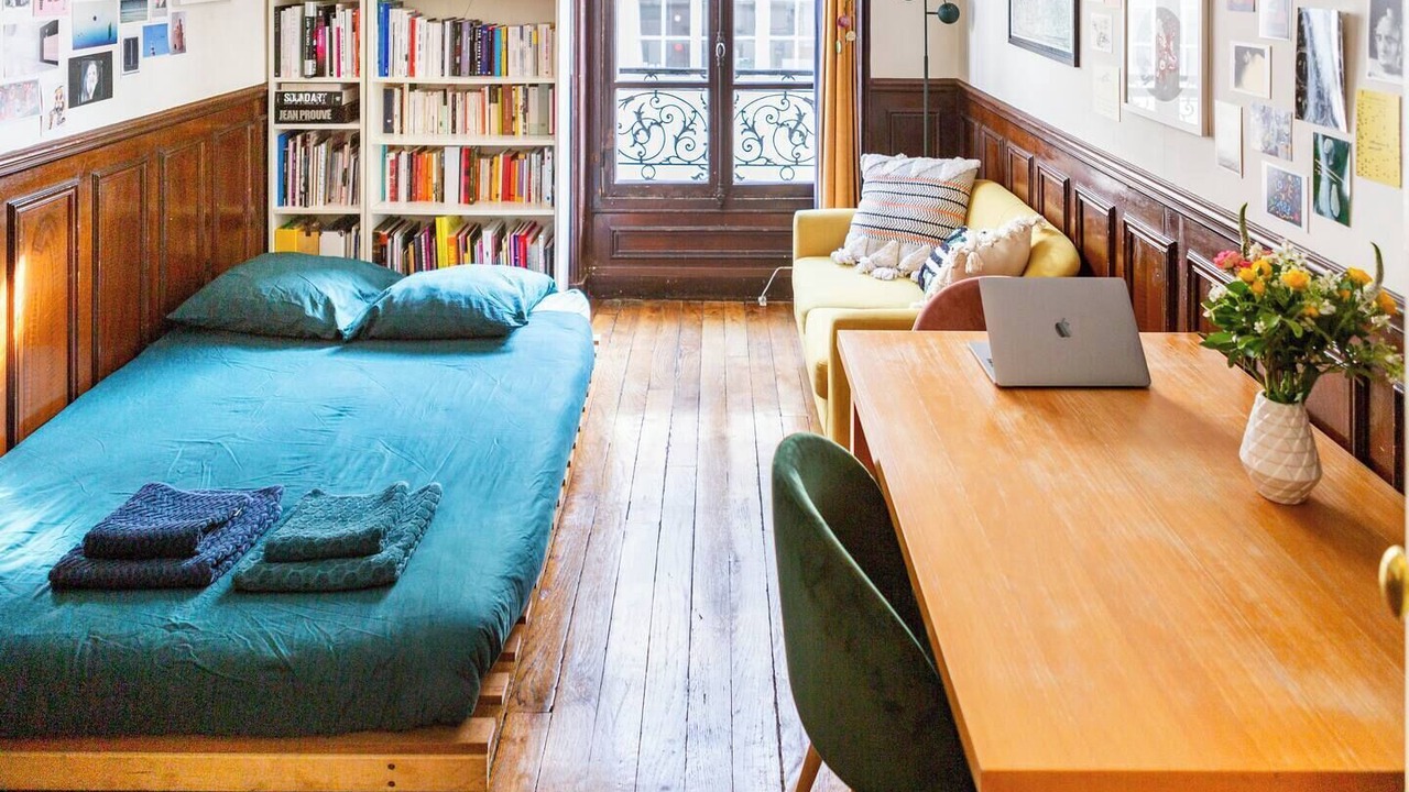 Photo of Bedroom in Archives