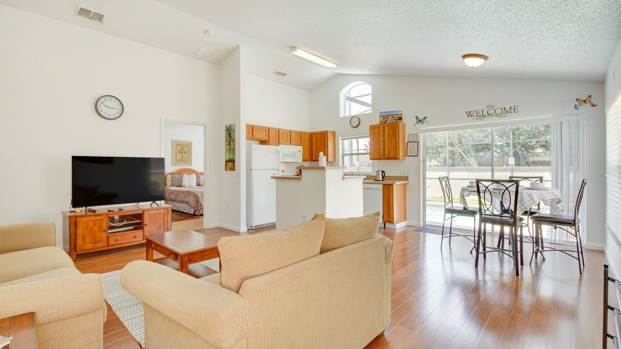 Photo of Livingroom in Haines City