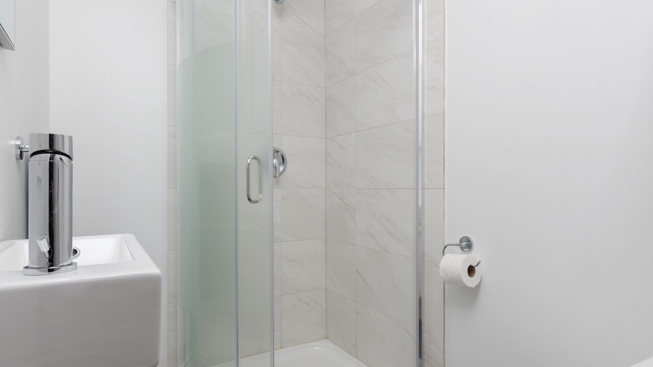 Photo of Bathroom in Cabbagetown
