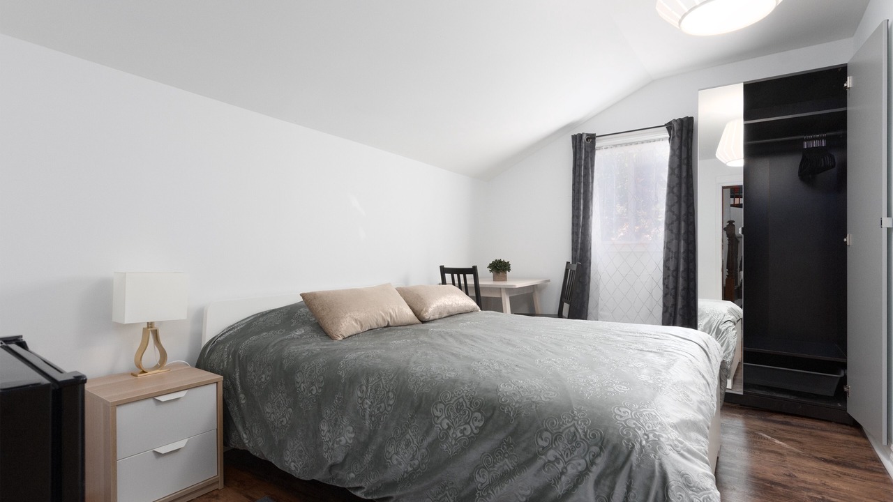 Photo of Bedroom in Cabbagetown