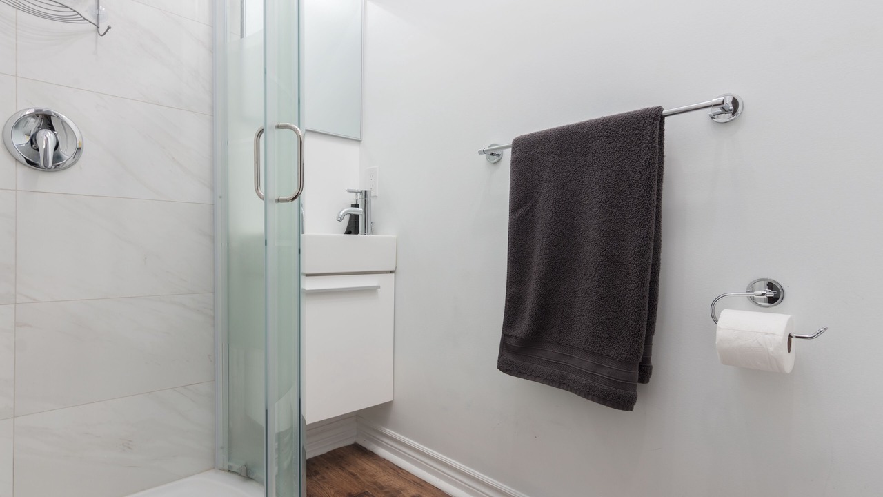 Photo of Bathroom in Cabbagetown