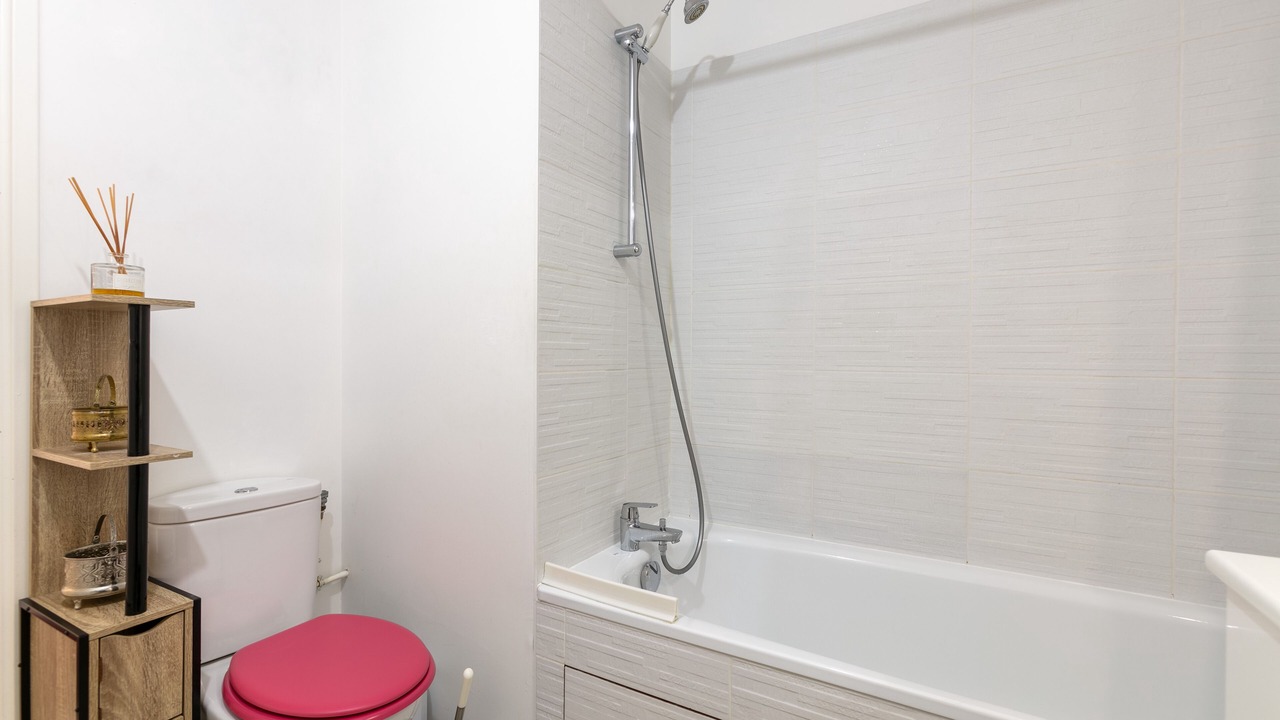 Photo of Bathroom in Vitry-sur-Seine