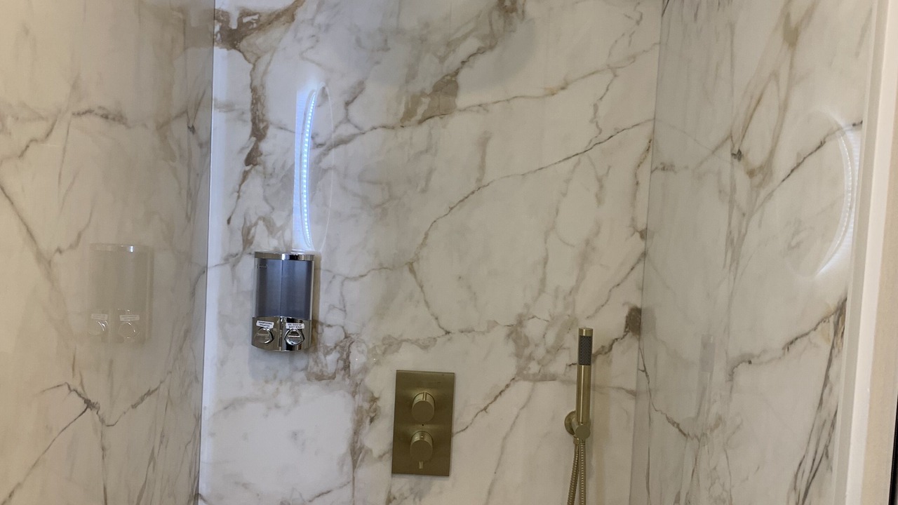 Photo of Bathroom in Coupvray