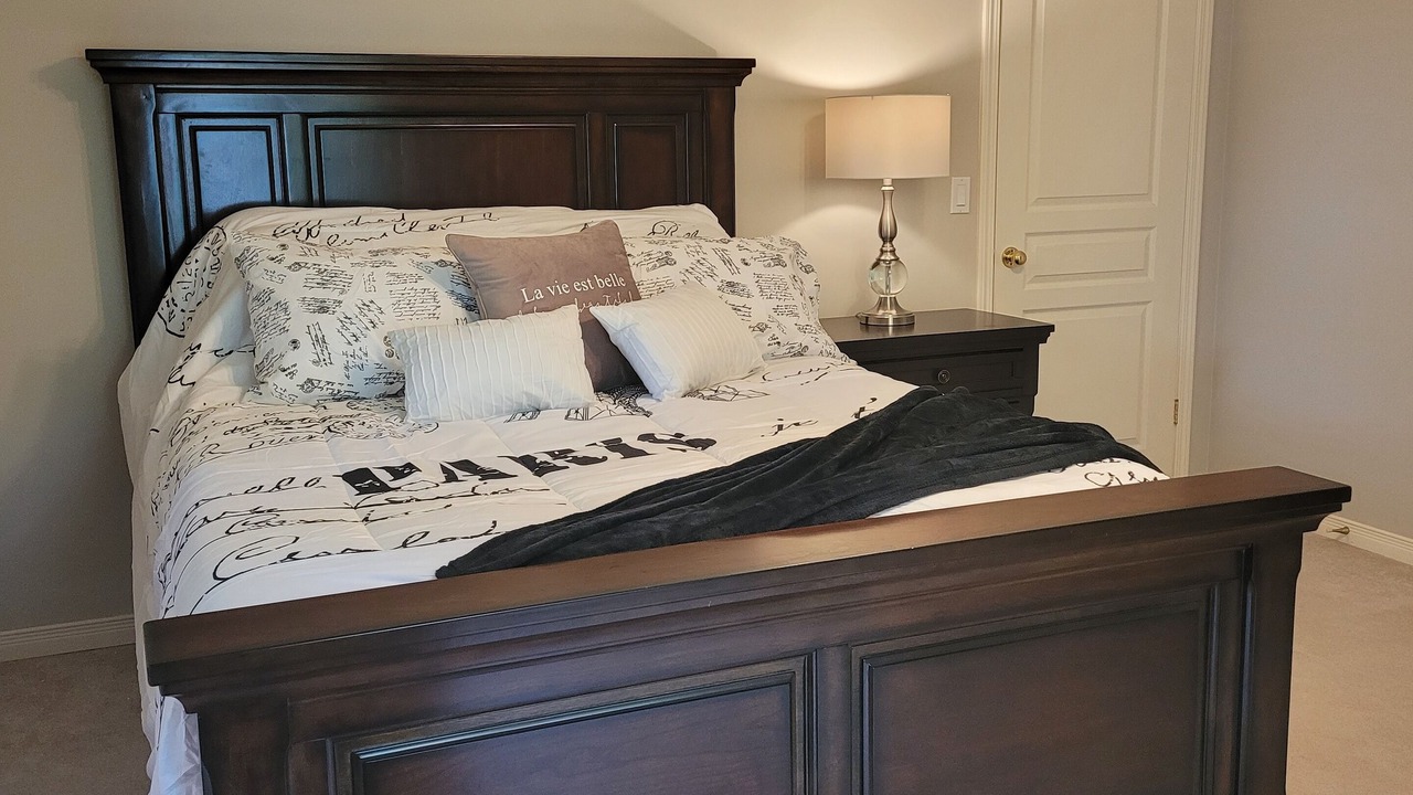 Photo of Bedroom in Meaford