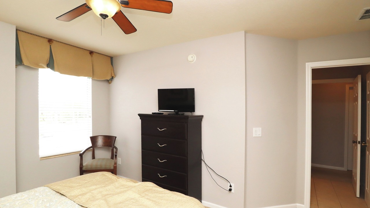 Photo of Bedroom in Trafalgar Village