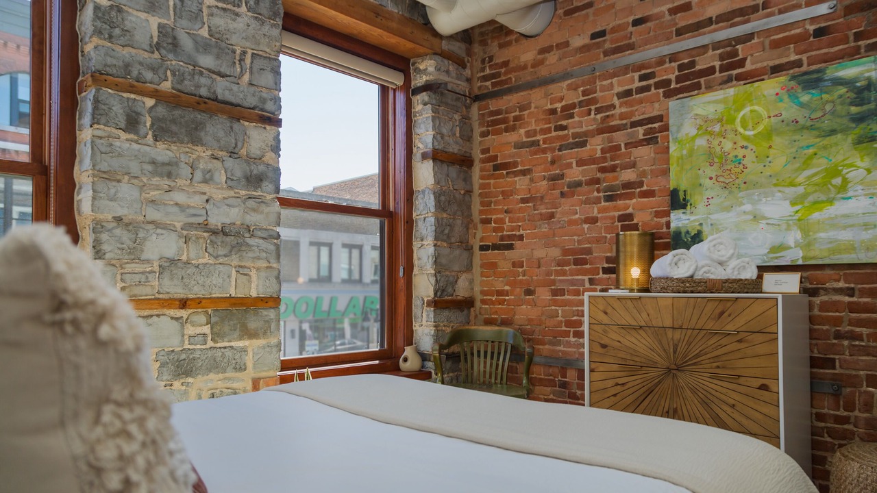 Photo of Bedroom in Inner Harbour