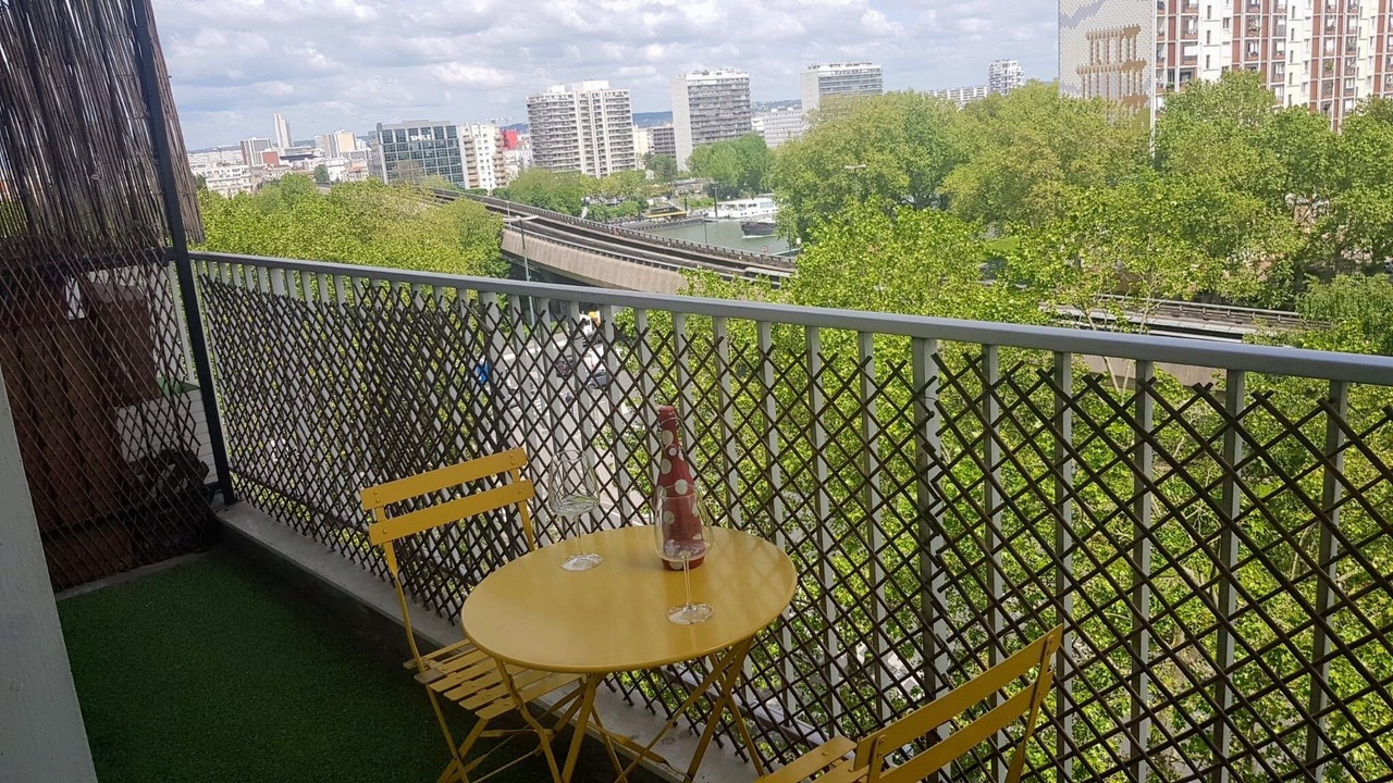Photo of Outdoor in Clichy