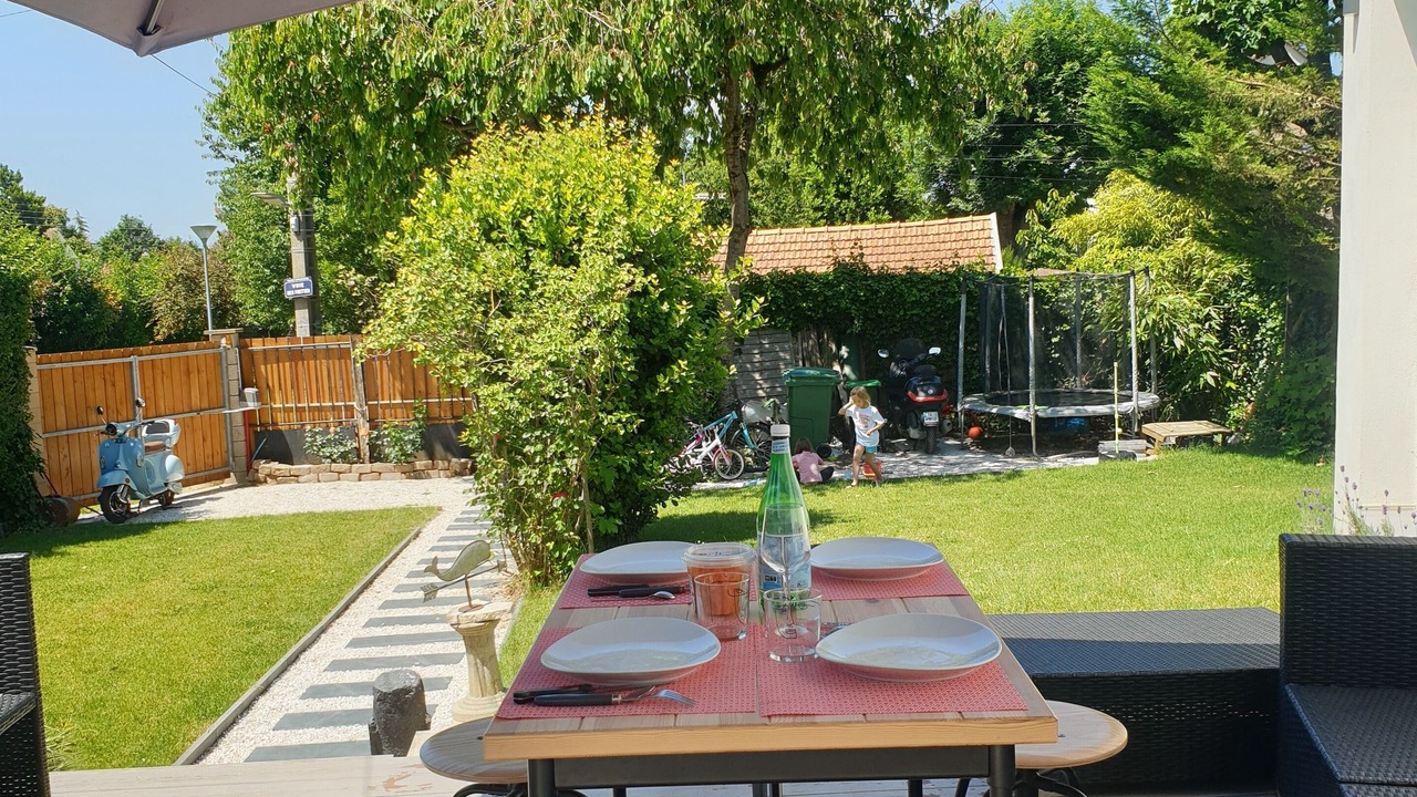 Photo of Outdoor in L'Hay-les-Roses