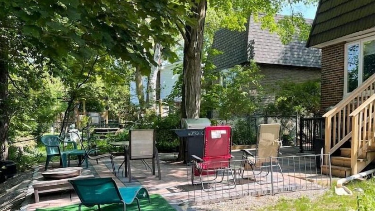 Photo of Outdoor in Thornhill