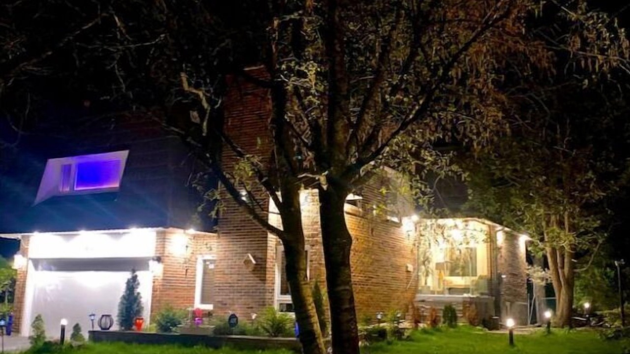 Photo of Outdoor in Thornhill