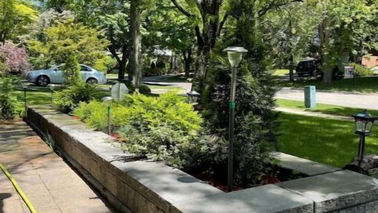Photo of Outdoor in Thornhill
