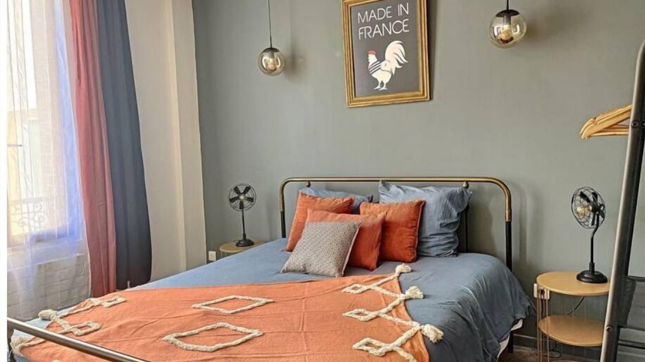 Photo of Bedroom in Epinay-sur-Seine