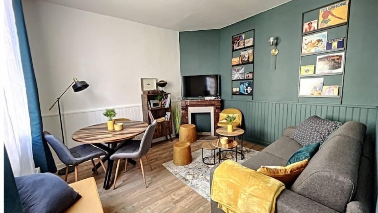 Photo of Livingroom in Epinay-sur-Seine