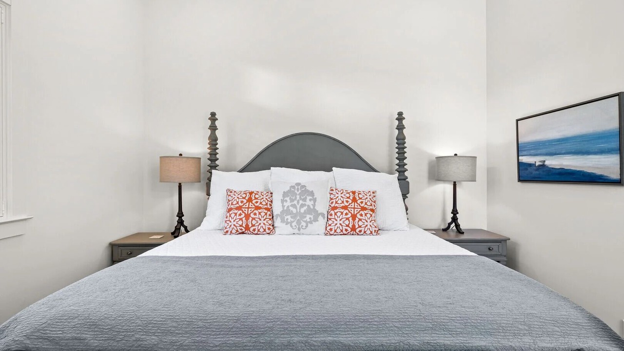 Photo of Bedroom in Lakeside at Blue Mountain Beach