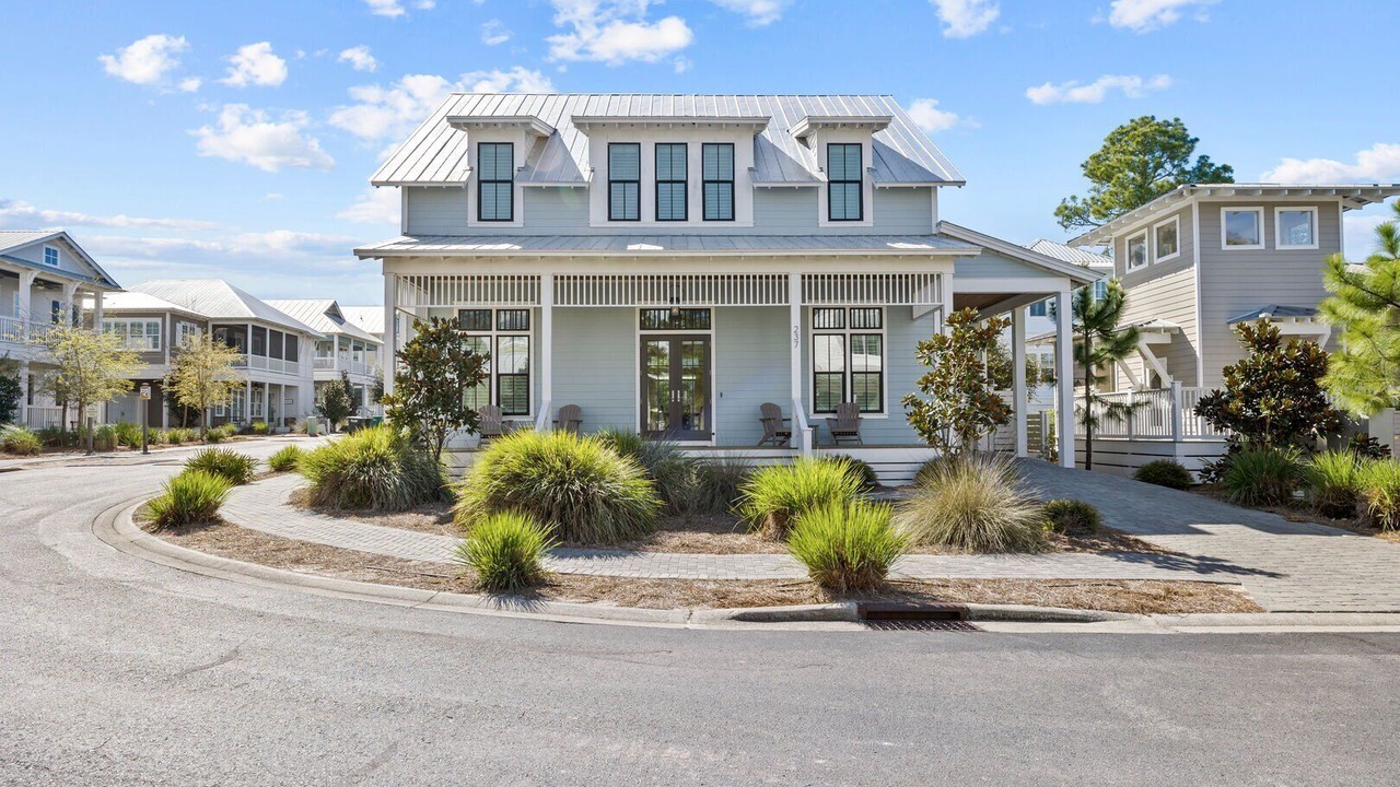 Photo of Outdoor in Lakeside at Blue Mountain Beach