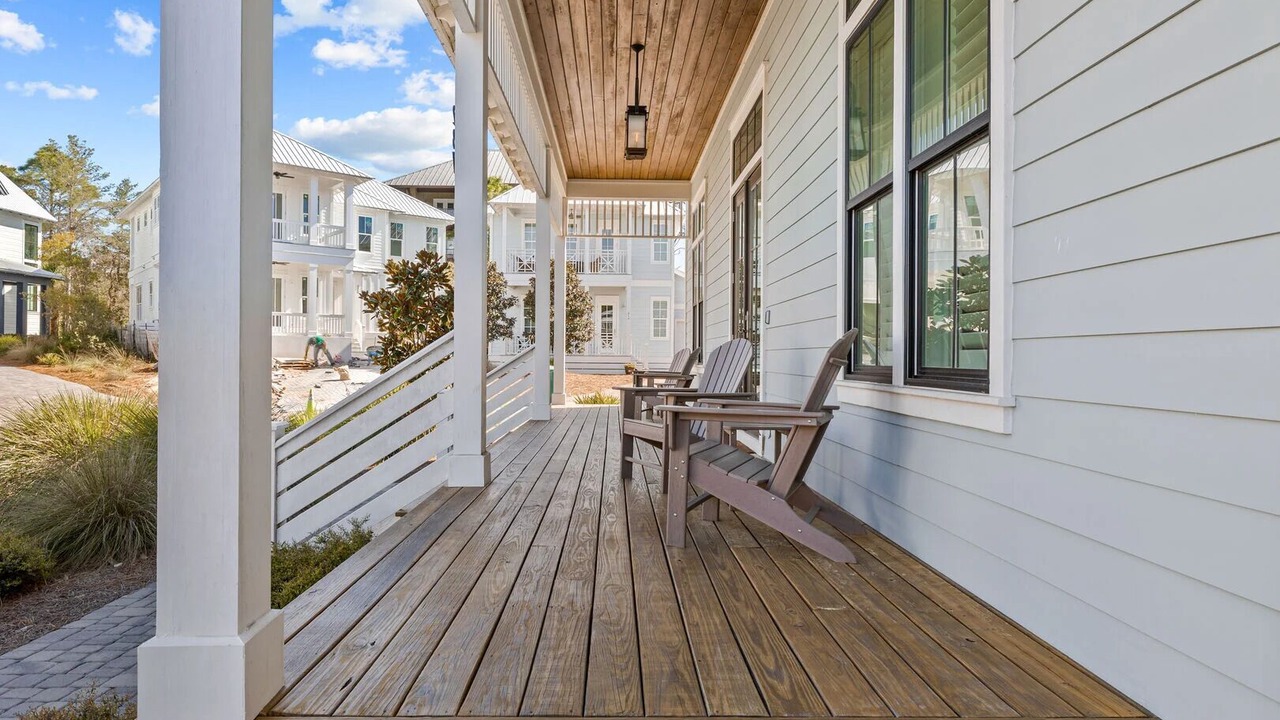 Photo of Patio Balcony in Lakeside at Blue Mountain Beach