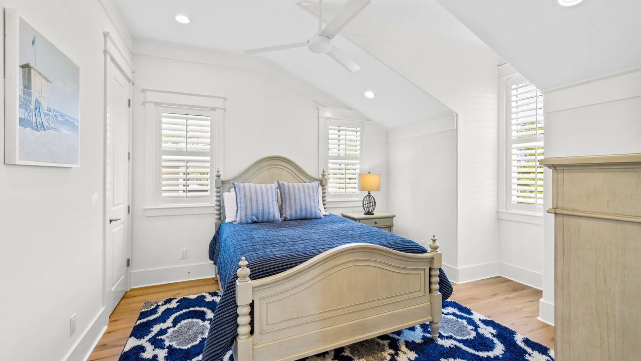 Photo of Bedroom in Lakeside at Blue Mountain Beach