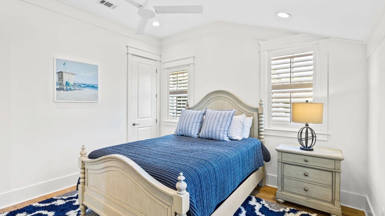Photo of Bedroom in Lakeside at Blue Mountain Beach