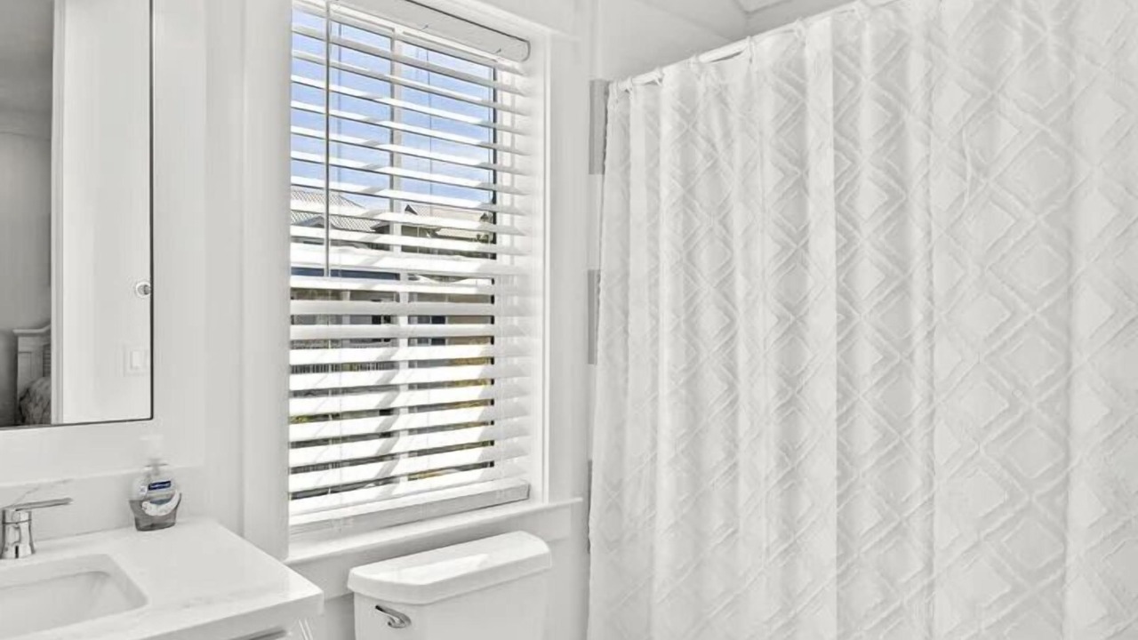 Photo of Bathroom in Lakeside at Blue Mountain Beach