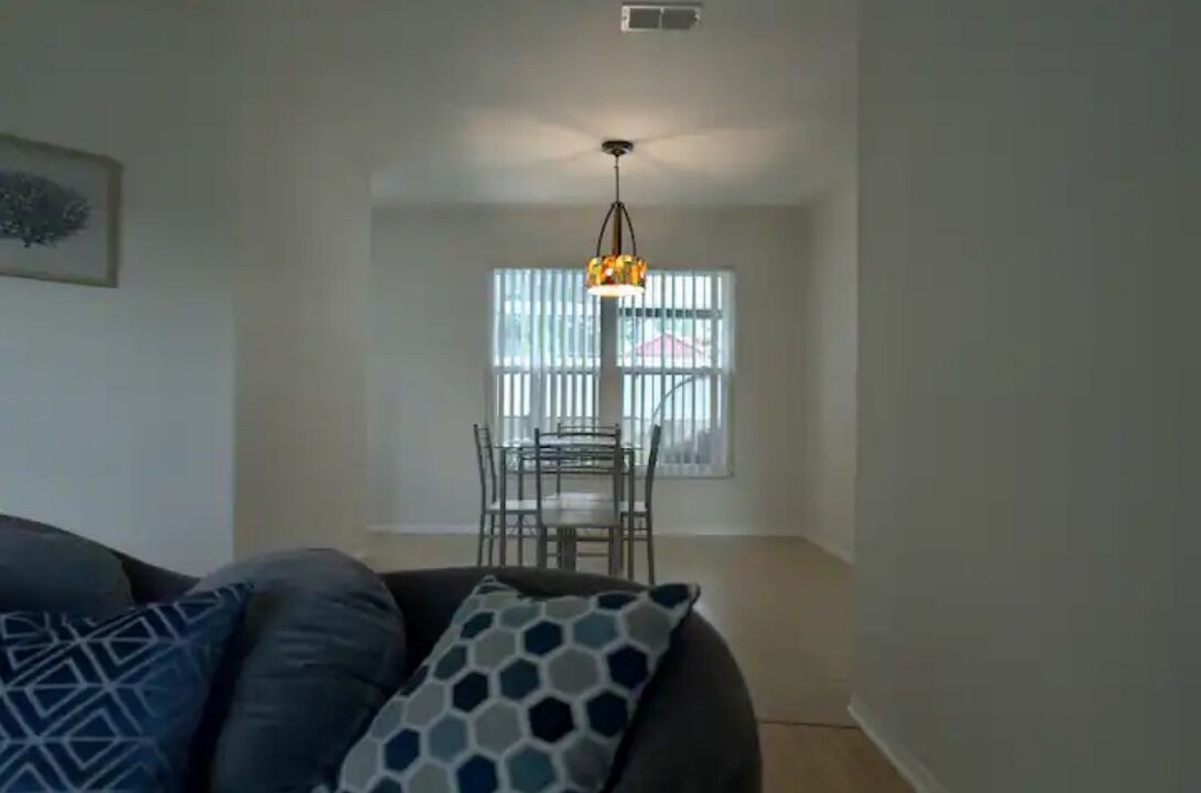 Photo of Livingroom in Indian Ridge