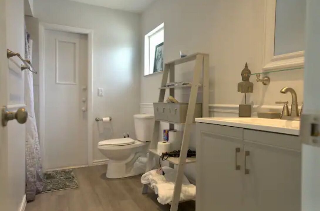 Photo of Bathroom in Indian Ridge