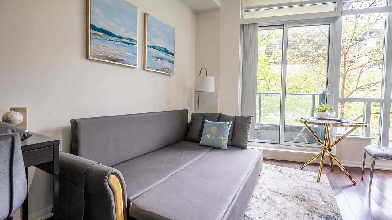 Photo of Livingroom in Fort York