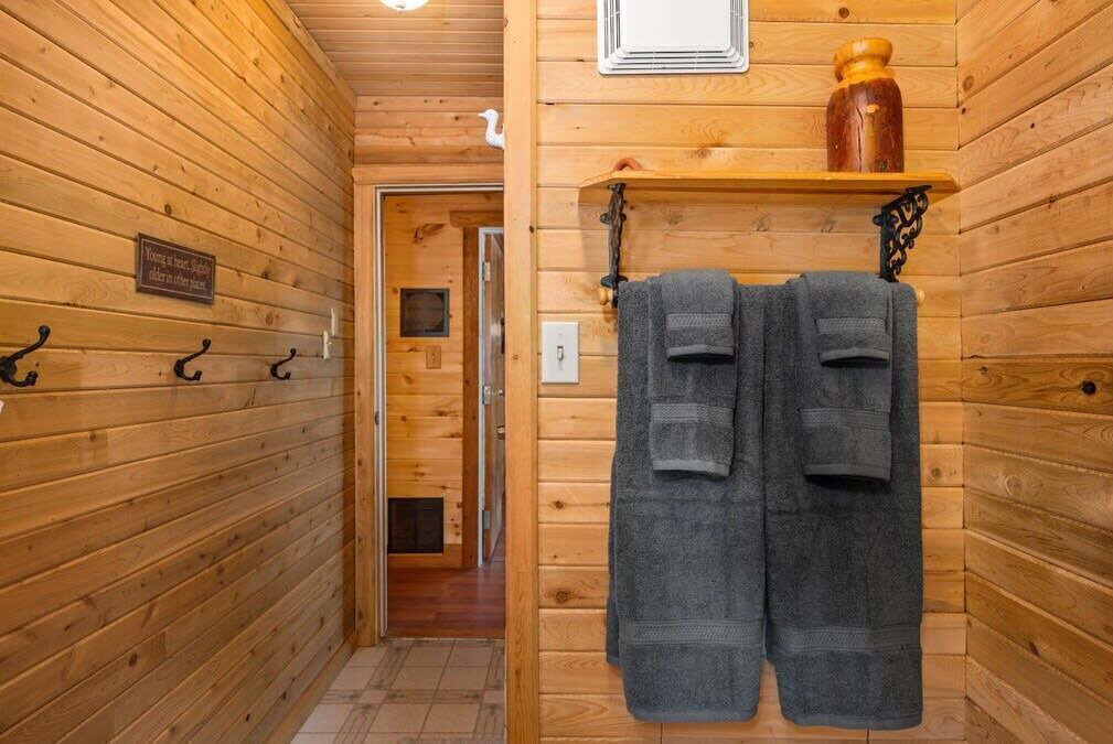 Photo of Bathroom in Hastings Highlands