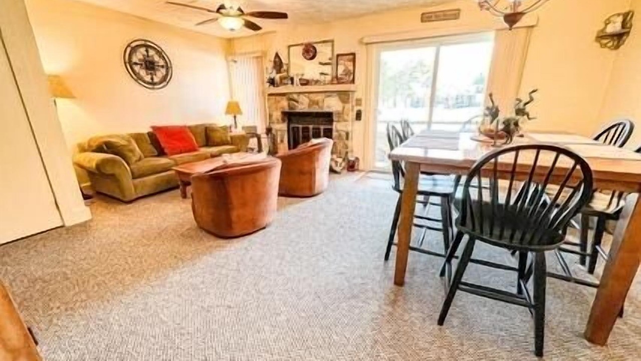Photo of Livingroom in White Haven