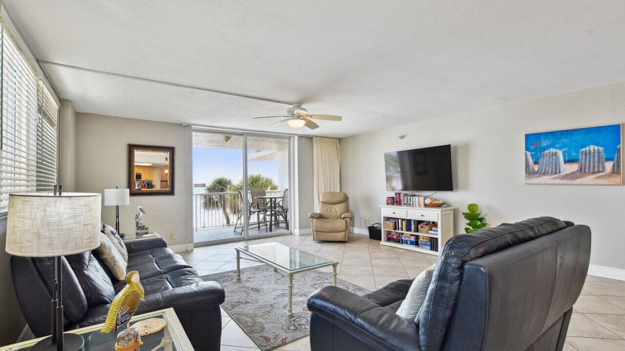 Photo of Patio Balcony in Redington Beach