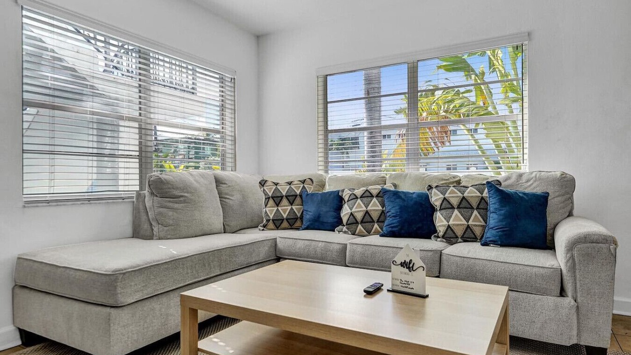 Photo of Livingroom in North Beach