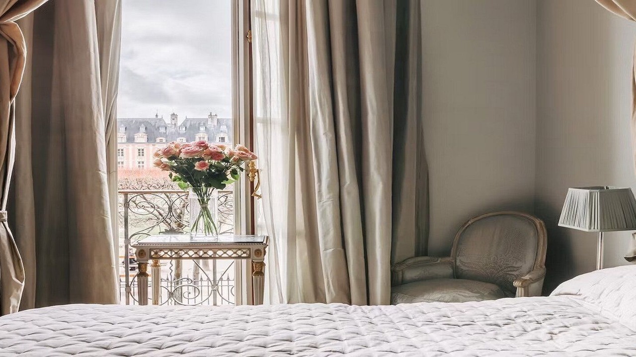 Photo of Bedroom in Marais