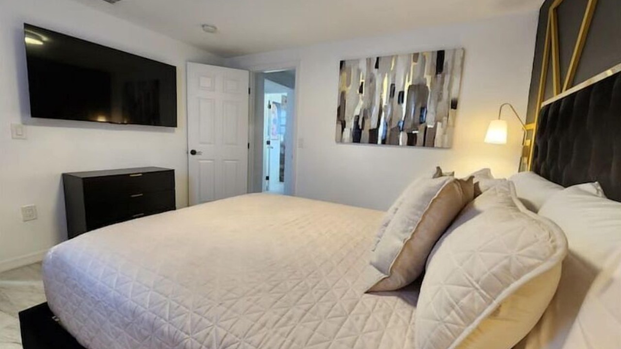 Photo of Bedroom in Fairvilla