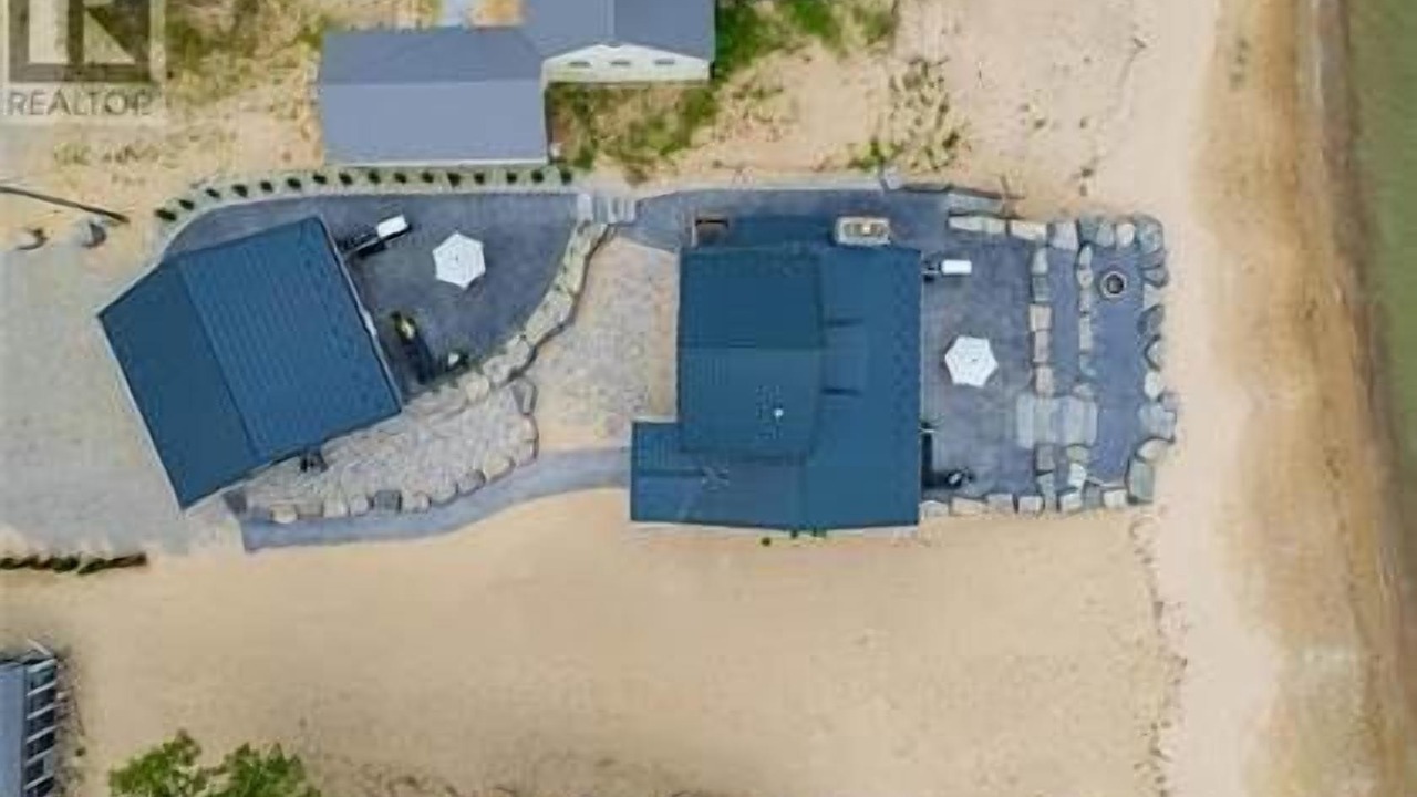 Photo of Others in Port Franks