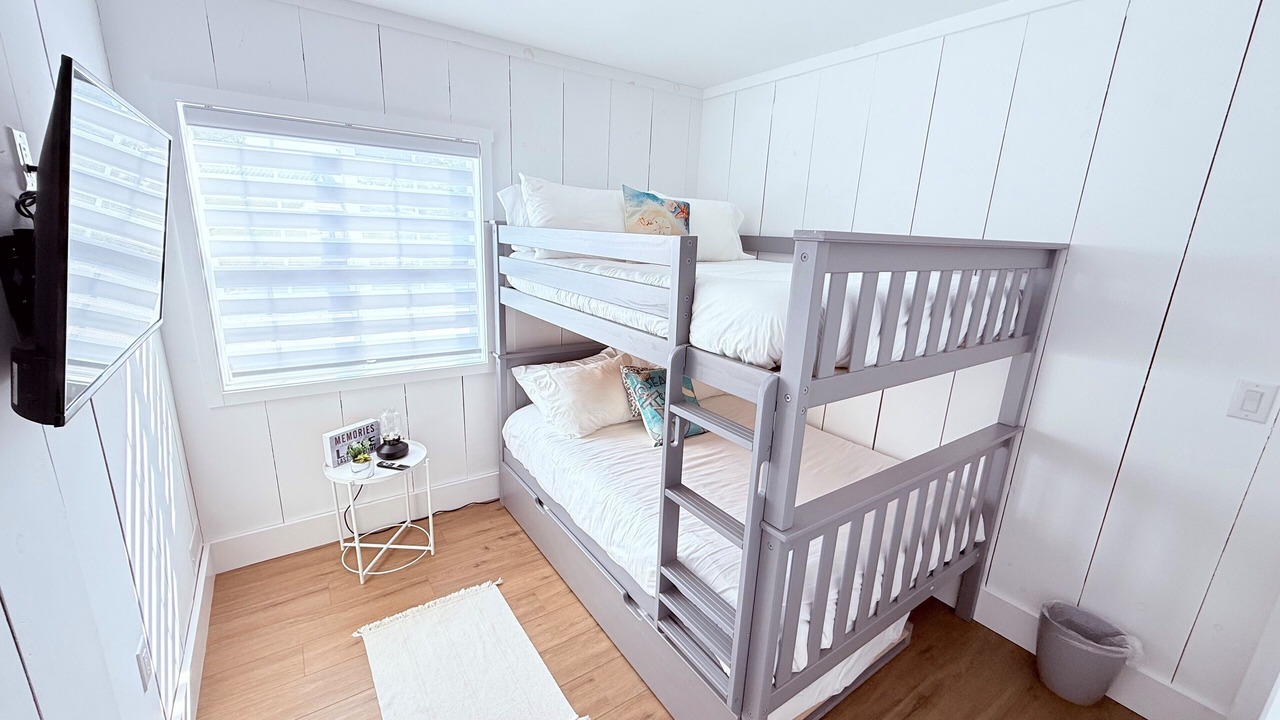 Photo of Bedroom in Port Franks