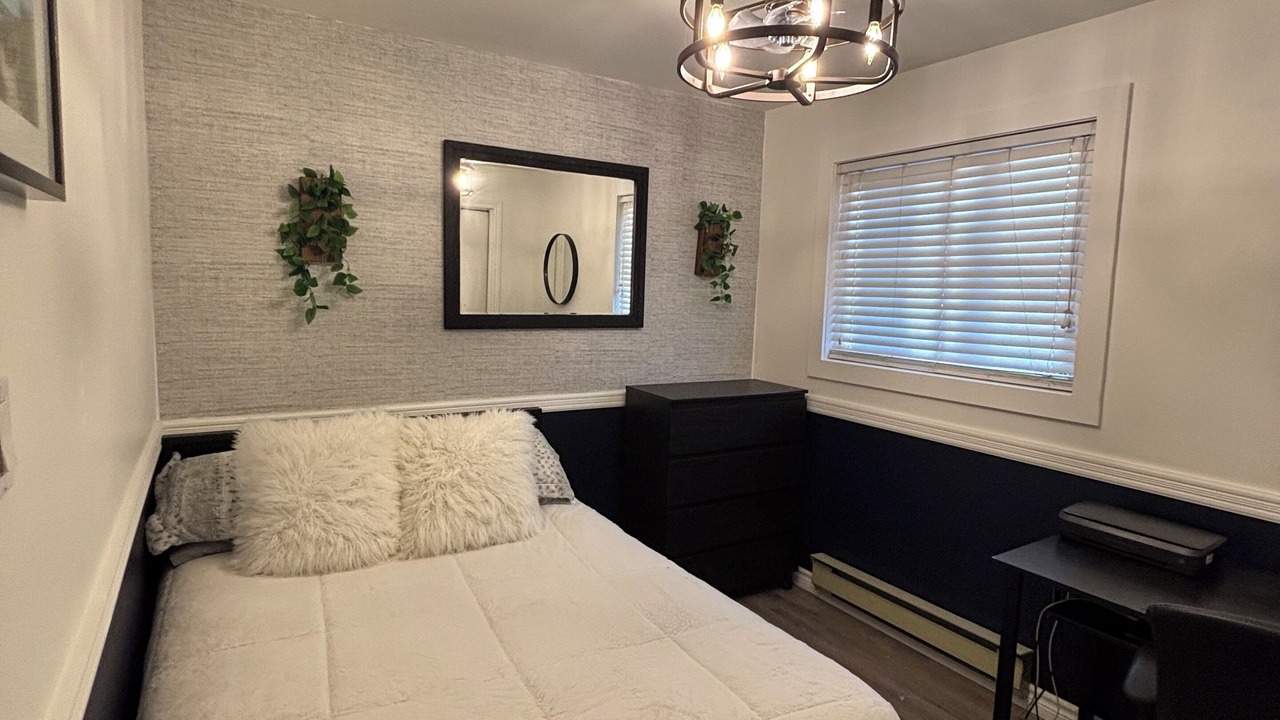 Photo of Bedroom in Sauble Beach