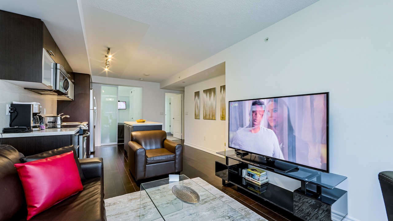 Photo of Livingroom in Church and Wellesley